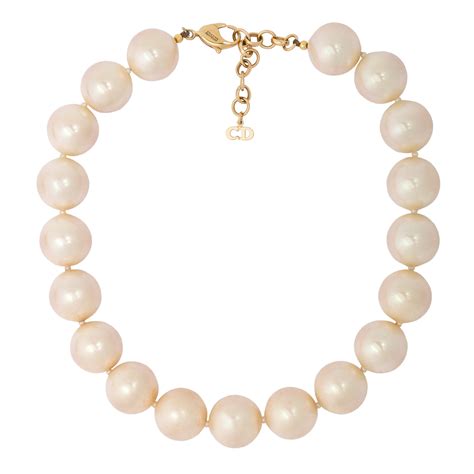 christian dior necklace pearl|Christian Dior chunky necklace.